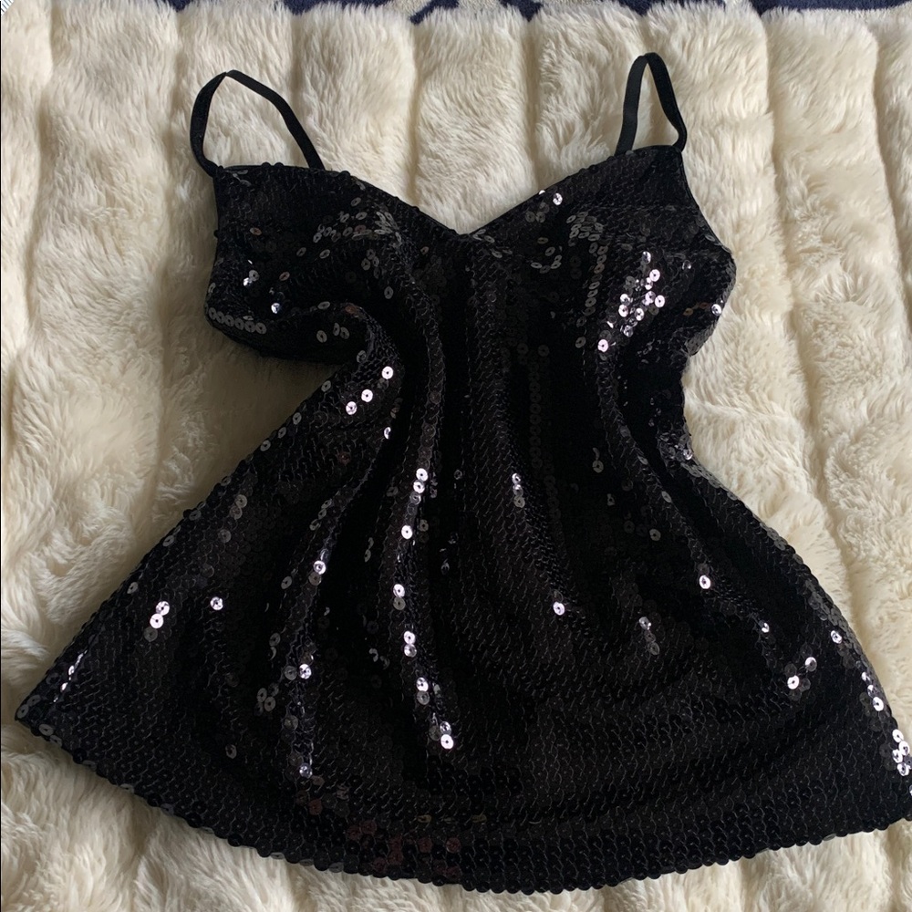 Joseph Ribkoff Y2K black sequin sparkling tank top holiday cami S
